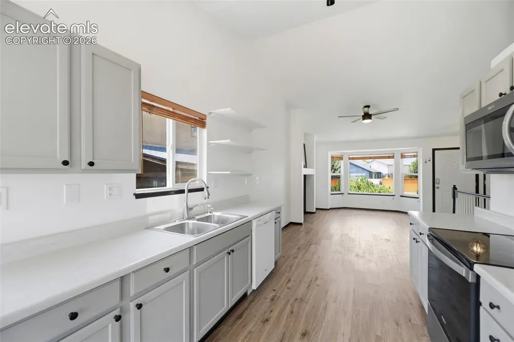 5644 Many Springs Drive Colorado Springs, CO 80923