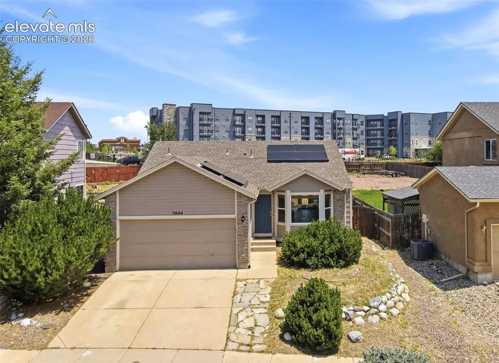 5644 Many Springs Drive Colorado Springs, CO 80923