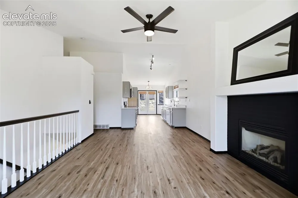 5644 Many Springs Drive Colorado Springs, CO 80923