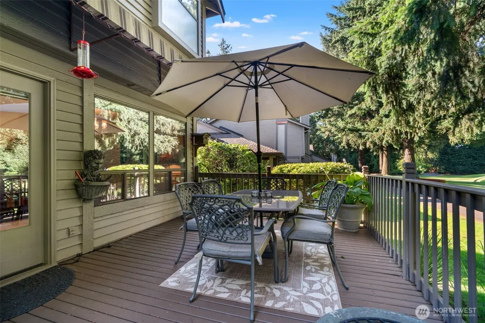 16968 65th Lane NE Kenmore, WA 98028