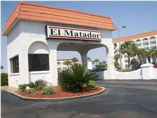 909 Santa Rosa Boulevard #143