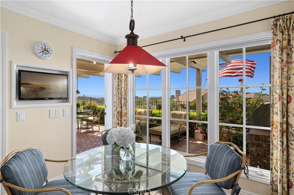 1921 Yacht Colinia Newport Beach, CA 92660