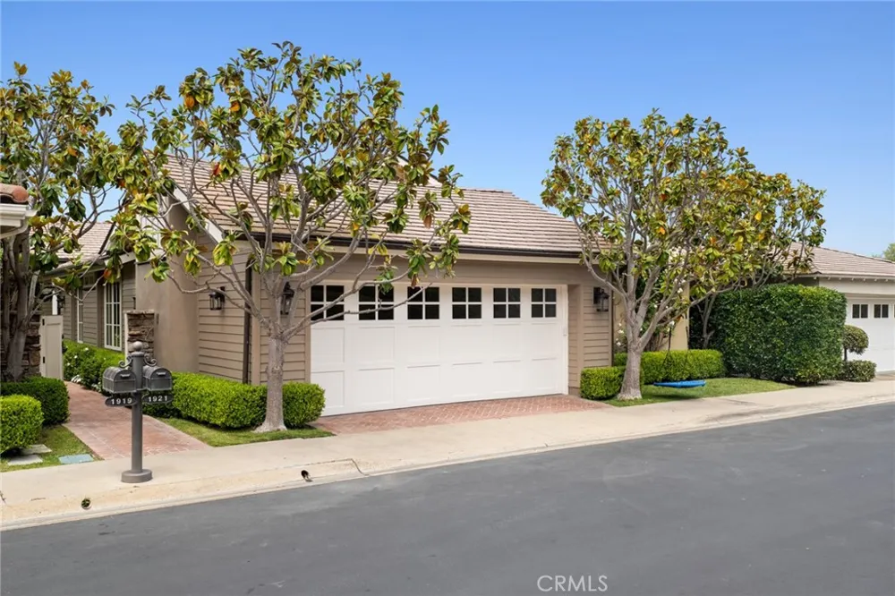1921 Yacht Colinia Newport Beach, CA 92660