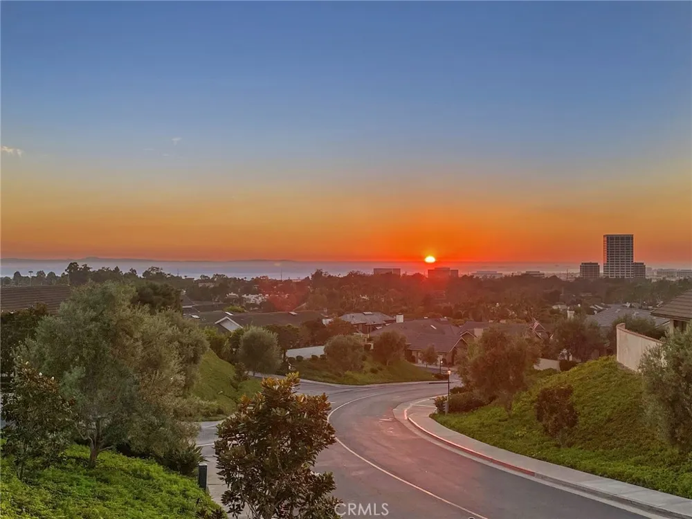 1921 Yacht Colinia Newport Beach, CA 92660