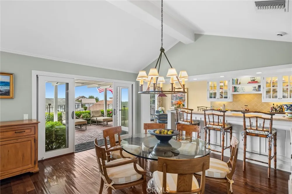 1921 Yacht Colinia Newport Beach, CA 92660