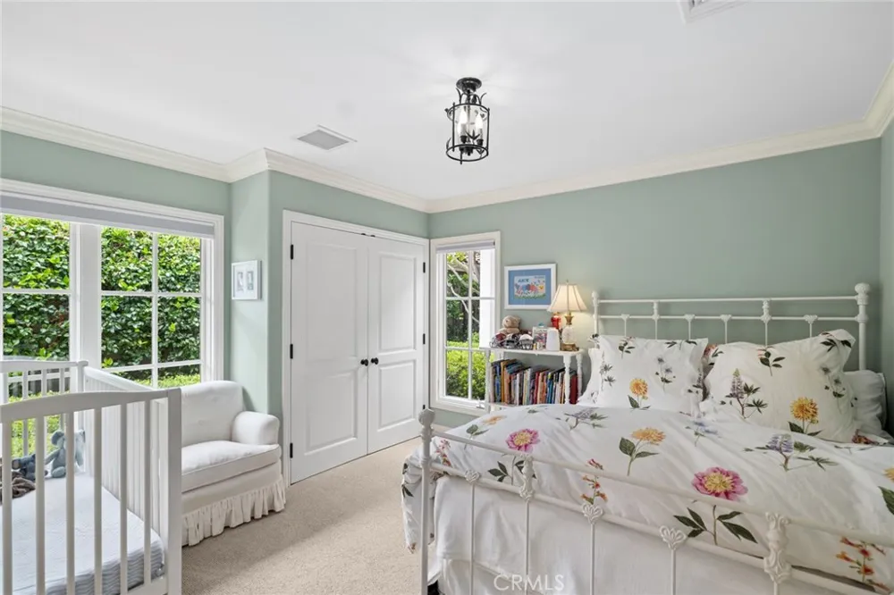 1921 Yacht Colinia Newport Beach, CA 92660
