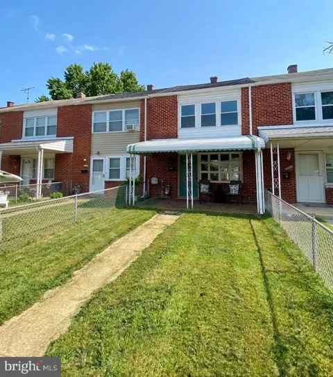 2044 LARKHALL ROAD