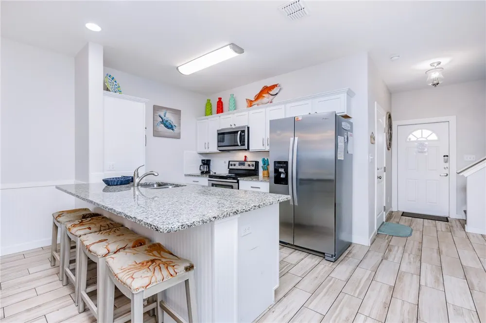 1813 S 11th Street #502 Port Aransas, TX 78373
