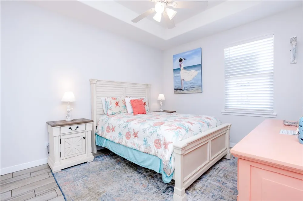 1813 S 11th Street #502 Port Aransas, TX 78373