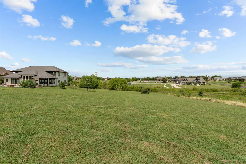 120 Apache Pass Hutto, TX 78634