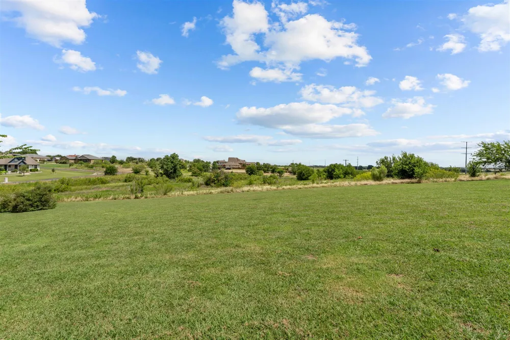 120 Apache Pass Hutto, TX 78634