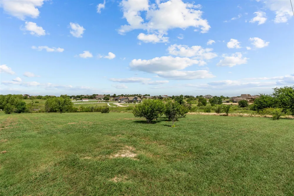 120 Apache Pass Hutto, TX 78634