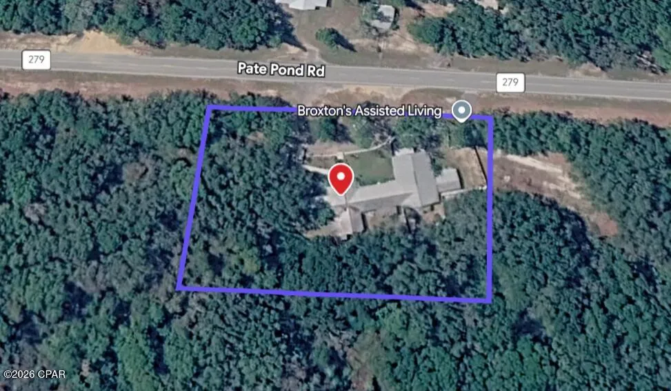 2233 Pate Pond Road Caryville, FL 32427