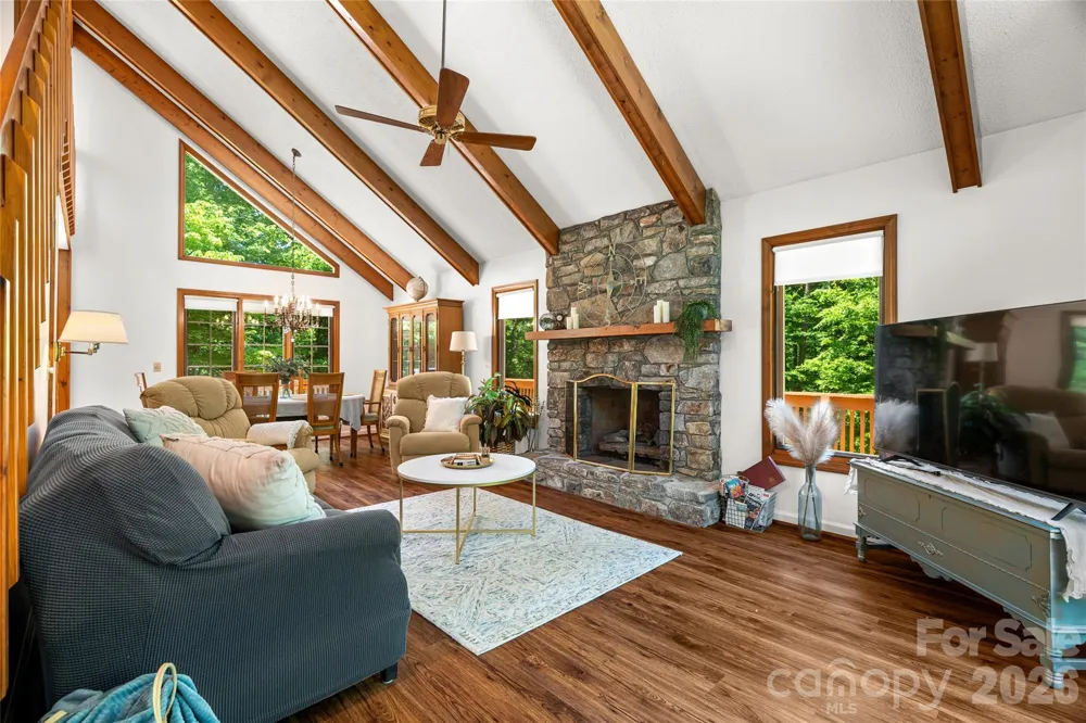 340 Sugar Hollow Road Fairview, NC 28730