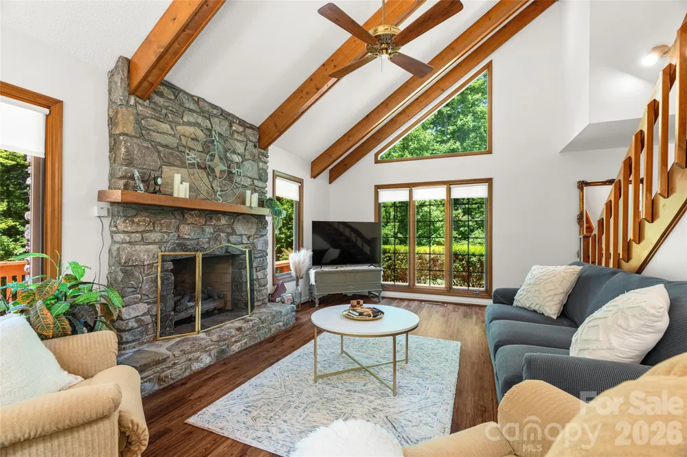 340 Sugar Hollow Road Fairview, NC 28730
