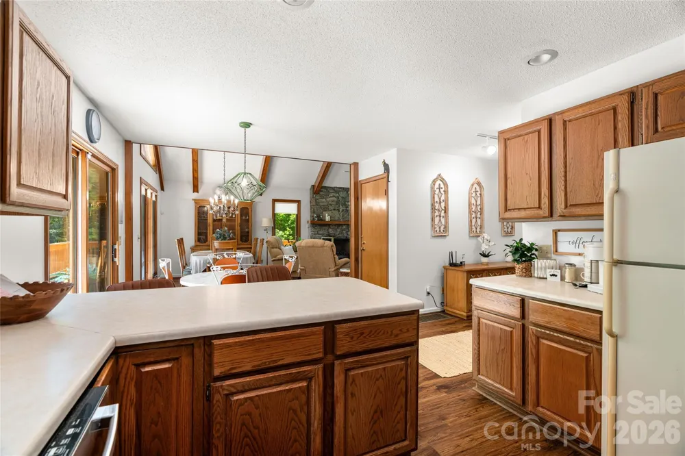 340 Sugar Hollow Road Fairview, NC 28730