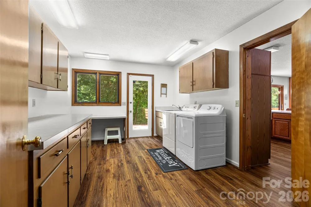 340 Sugar Hollow Road Fairview, NC 28730