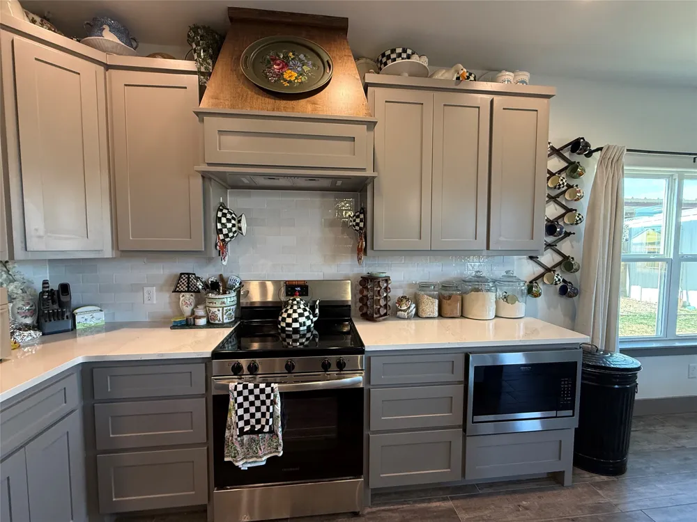 9221 Parkview Tolar, TX 76476