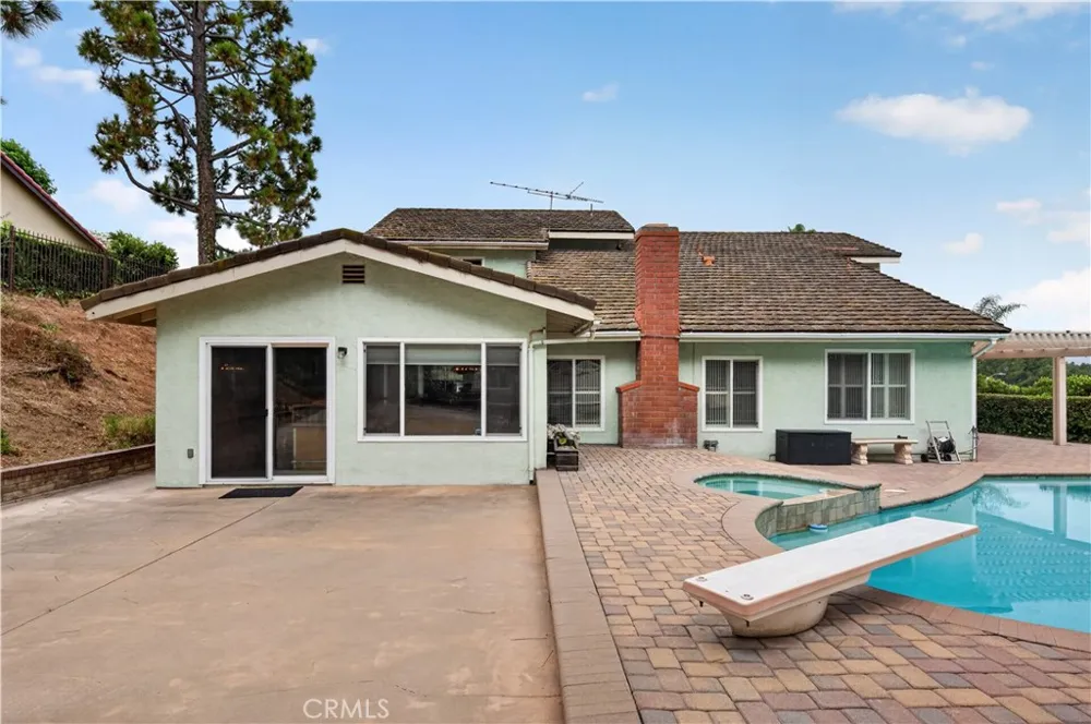 2856 Garona Hacienda Heights, CA 91745