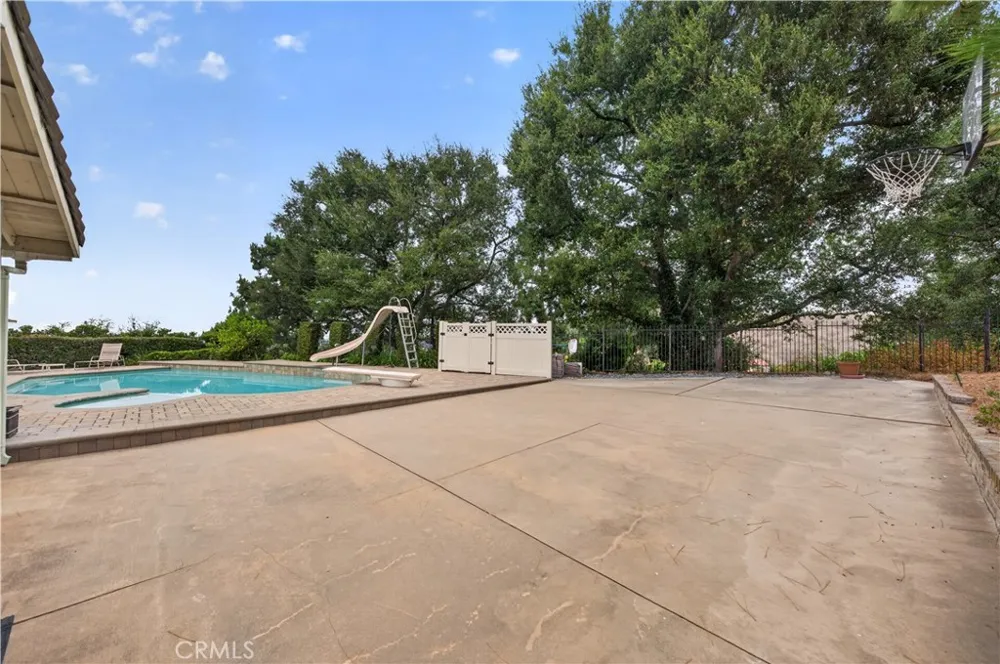 2856 Garona Hacienda Heights, CA 91745
