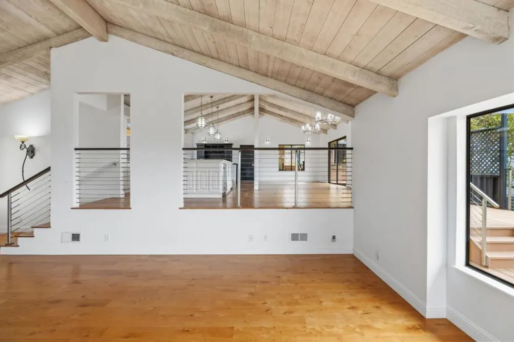 25000 Pine Hills Drive Carmel, CA 93923
