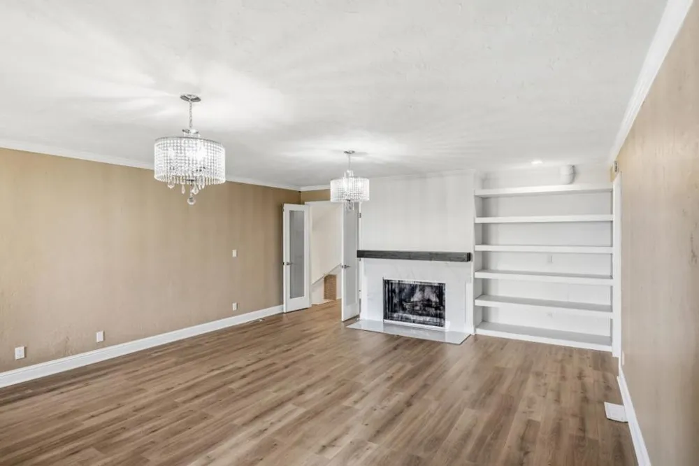 25000 Pine Hills Drive Carmel, CA 93923