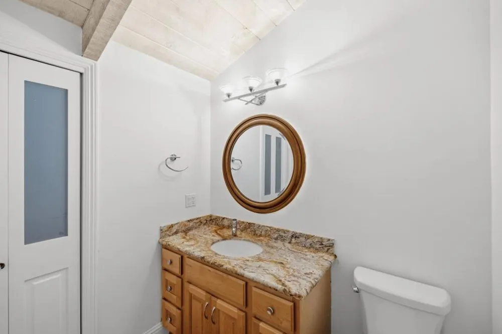 25000 Pine Hills Drive Carmel, CA 93923