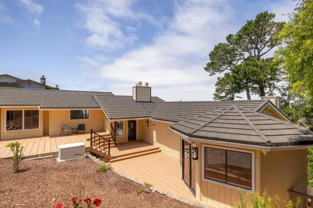25000 Pine Hills Drive Carmel, CA 93923