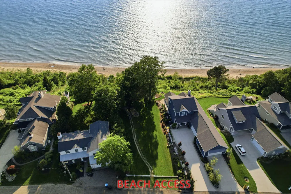 480 McMullan Way Casco Township, MI 49090