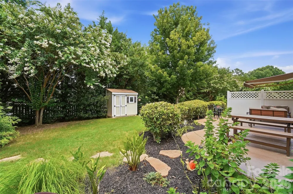 3715 Franklin Meadows Drive Matthews, NC 28105