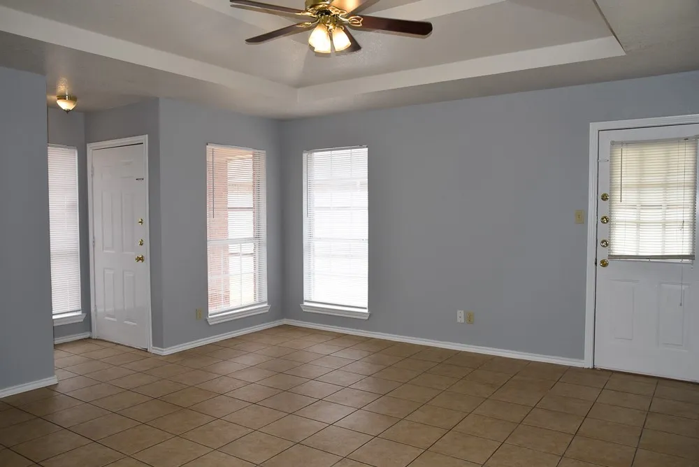 602 Crestridge Court #B Decatur, TX 76234