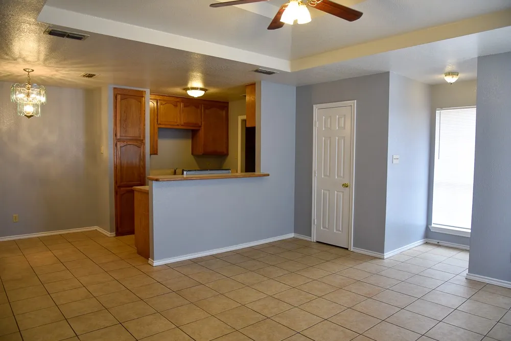 602 Crestridge Court #B Decatur, TX 76234