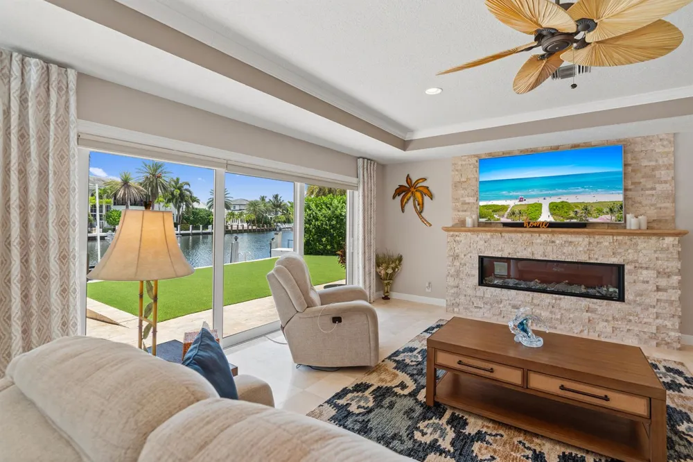 2600 NE 33rd Street Lighthouse Point, FL 33064