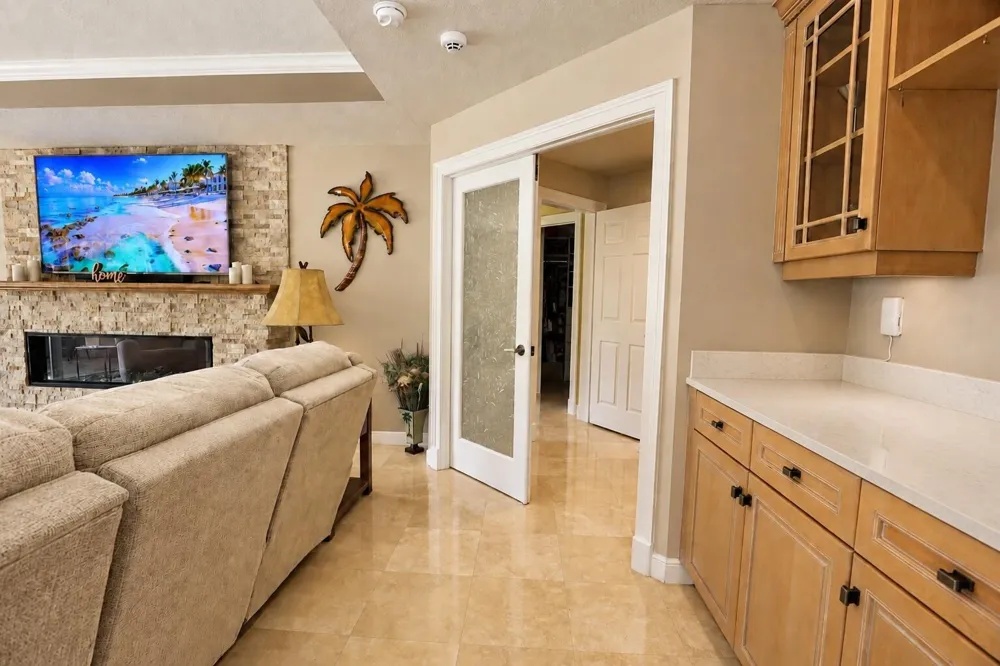 2600 NE 33rd Street Lighthouse Point, FL 33064