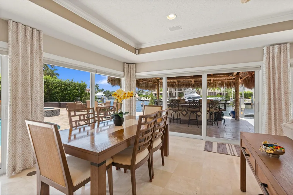 2600 NE 33rd Street Lighthouse Point, FL 33064