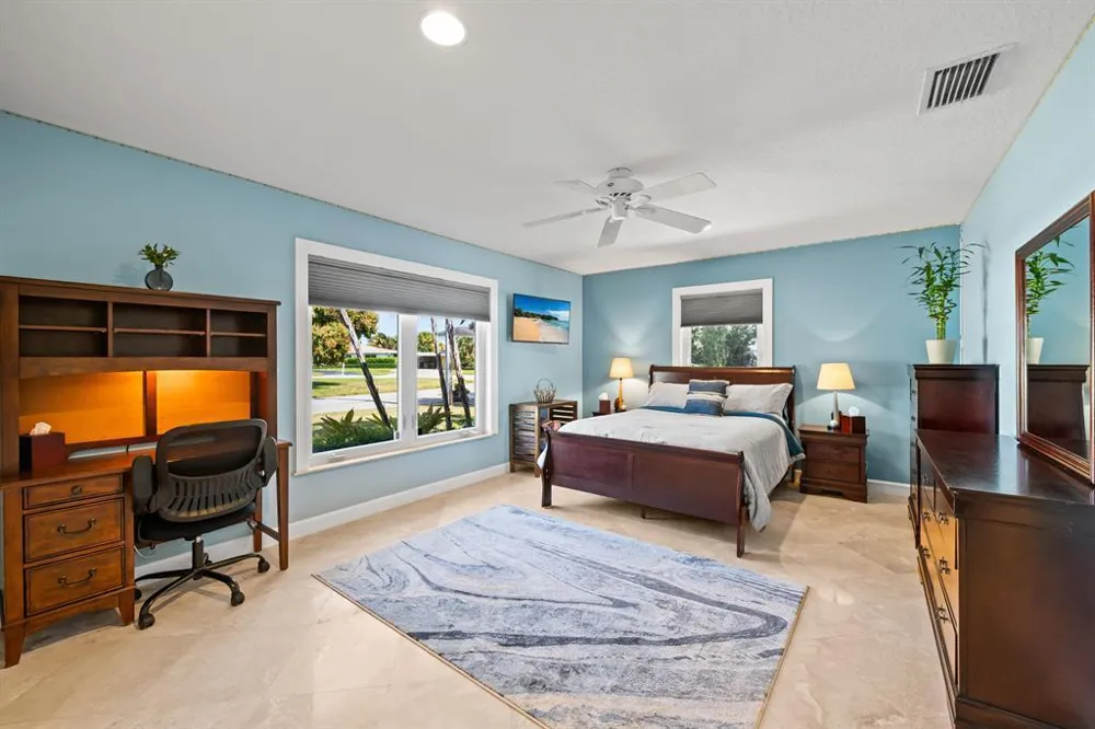 2600 NE 33rd Street Lighthouse Point, FL 33064