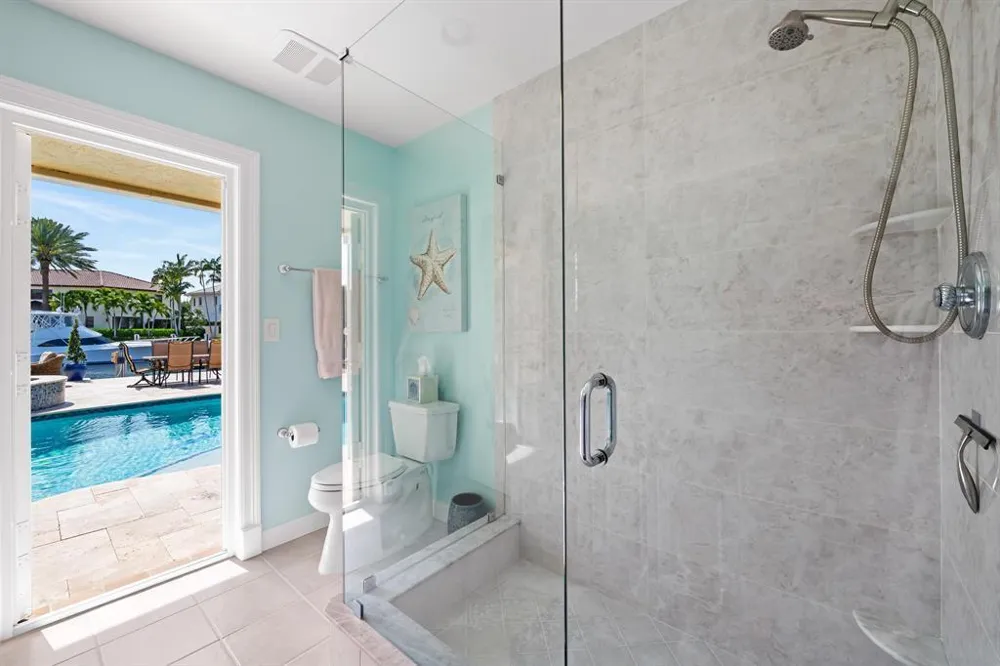 2600 NE 33rd Street Lighthouse Point, FL 33064