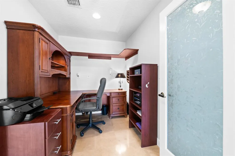 2600 NE 33rd Street Lighthouse Point, FL 33064