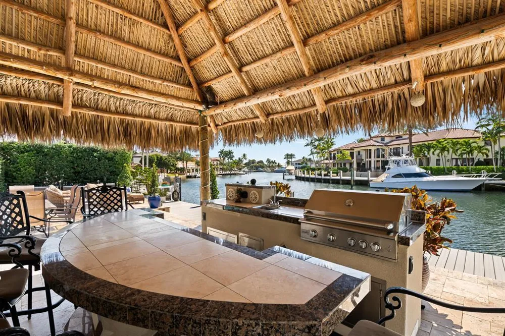 2600 NE 33rd Street Lighthouse Point, FL 33064