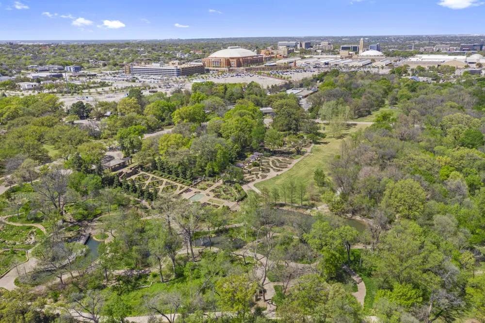 1112 Chandler Drive Crowley, TX 76036