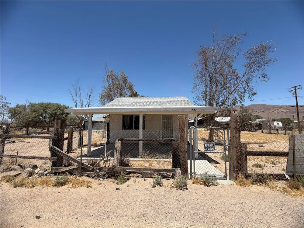 567 W Yermo Yermo, CA 92398