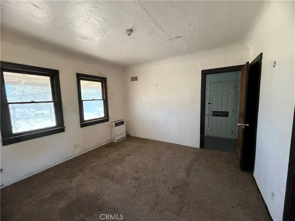 567 W Yermo Yermo, CA 92398