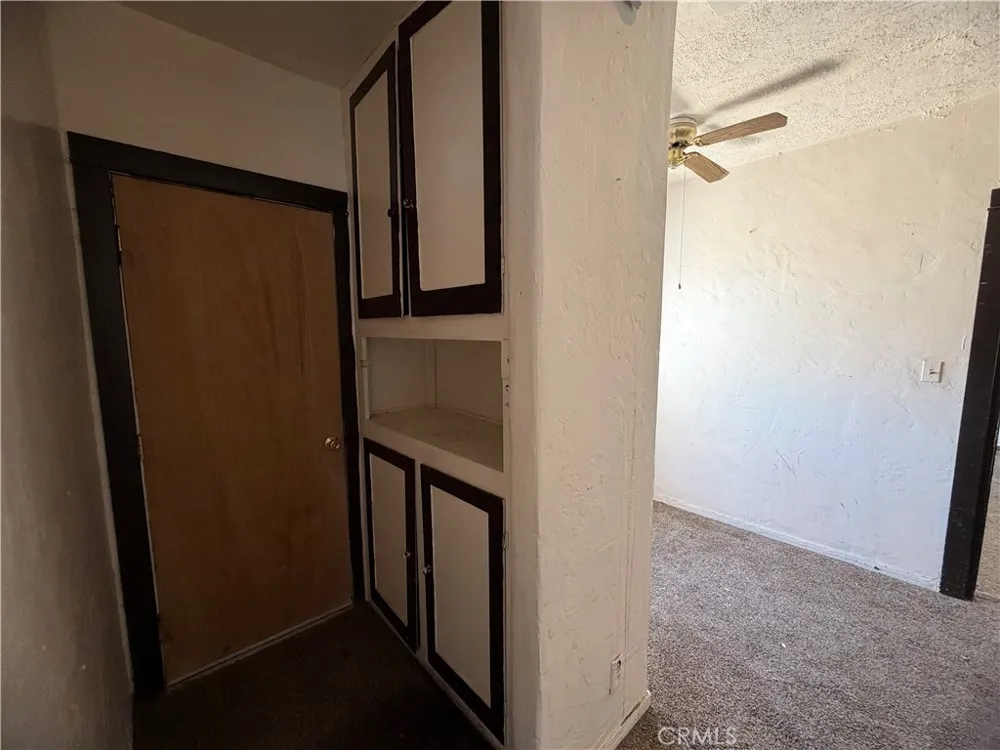 567 W Yermo Yermo, CA 92398