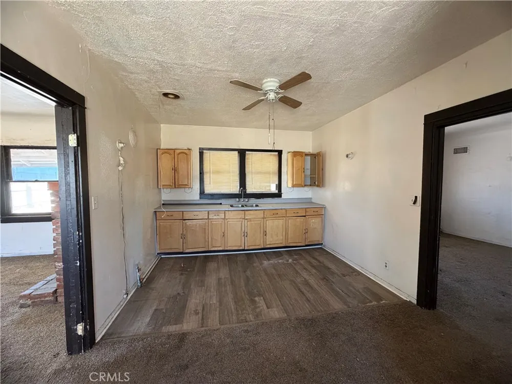 567 W Yermo Yermo, CA 92398