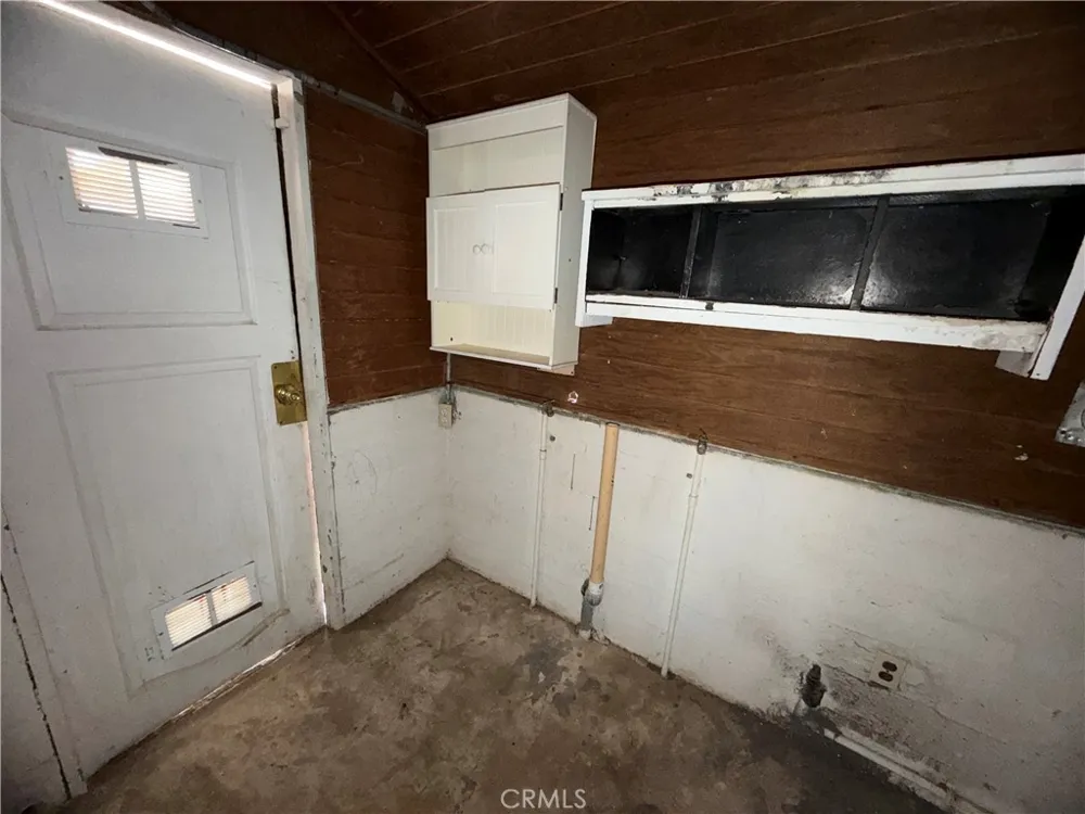 567 W Yermo Yermo, CA 92398