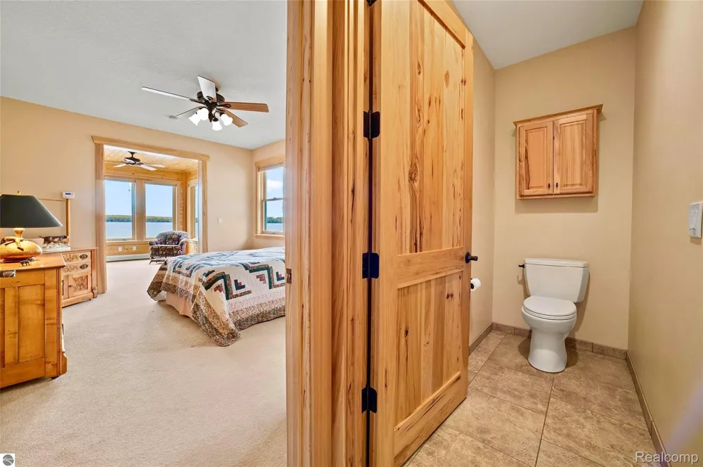 4805 E Shore Drive NE Coldsprings Township, MI 49646