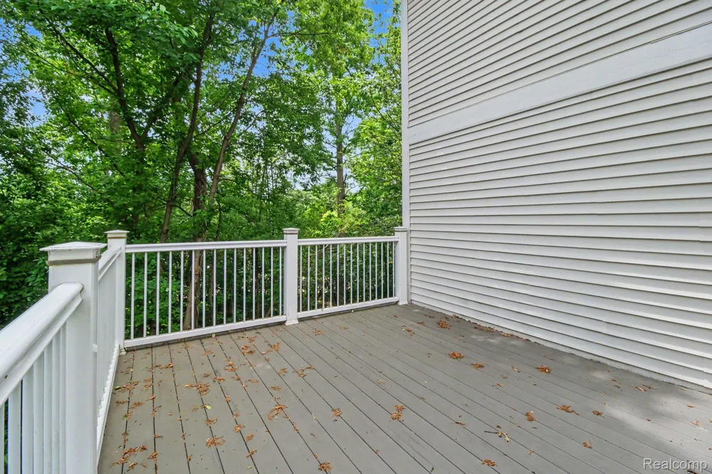 6573 Summit Ridge Independence Charter Township, MI 48346