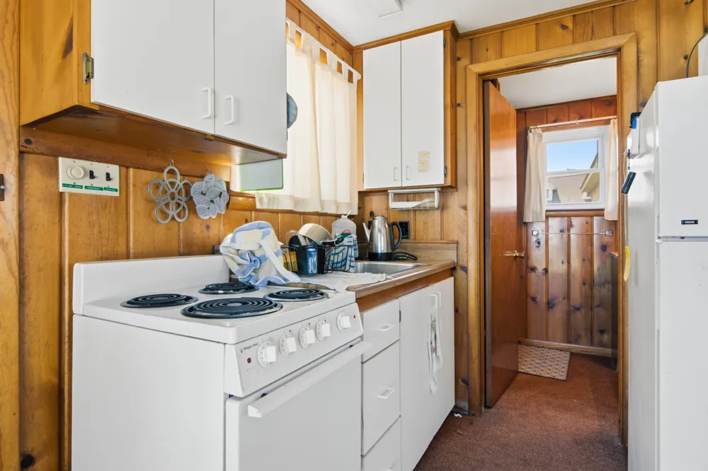 7516 Crystal Beach Road Clearwater Township, MI 49676