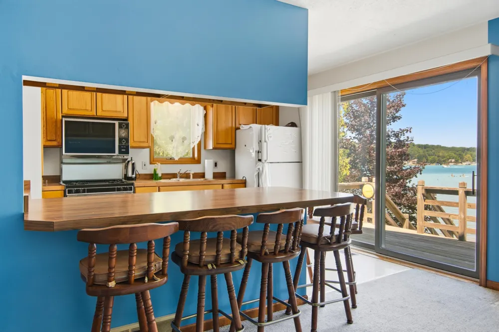 7516 Crystal Beach Road Clearwater Township, MI 49676