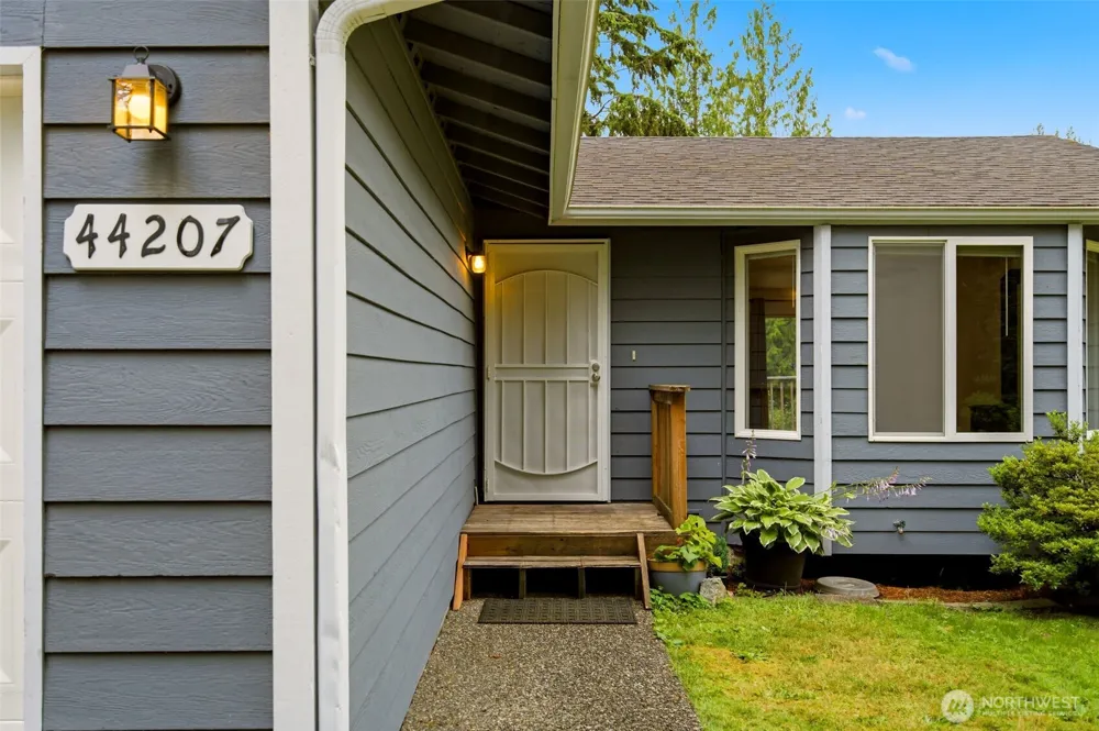 44207 Pine Road Gold Bar, WA 98251